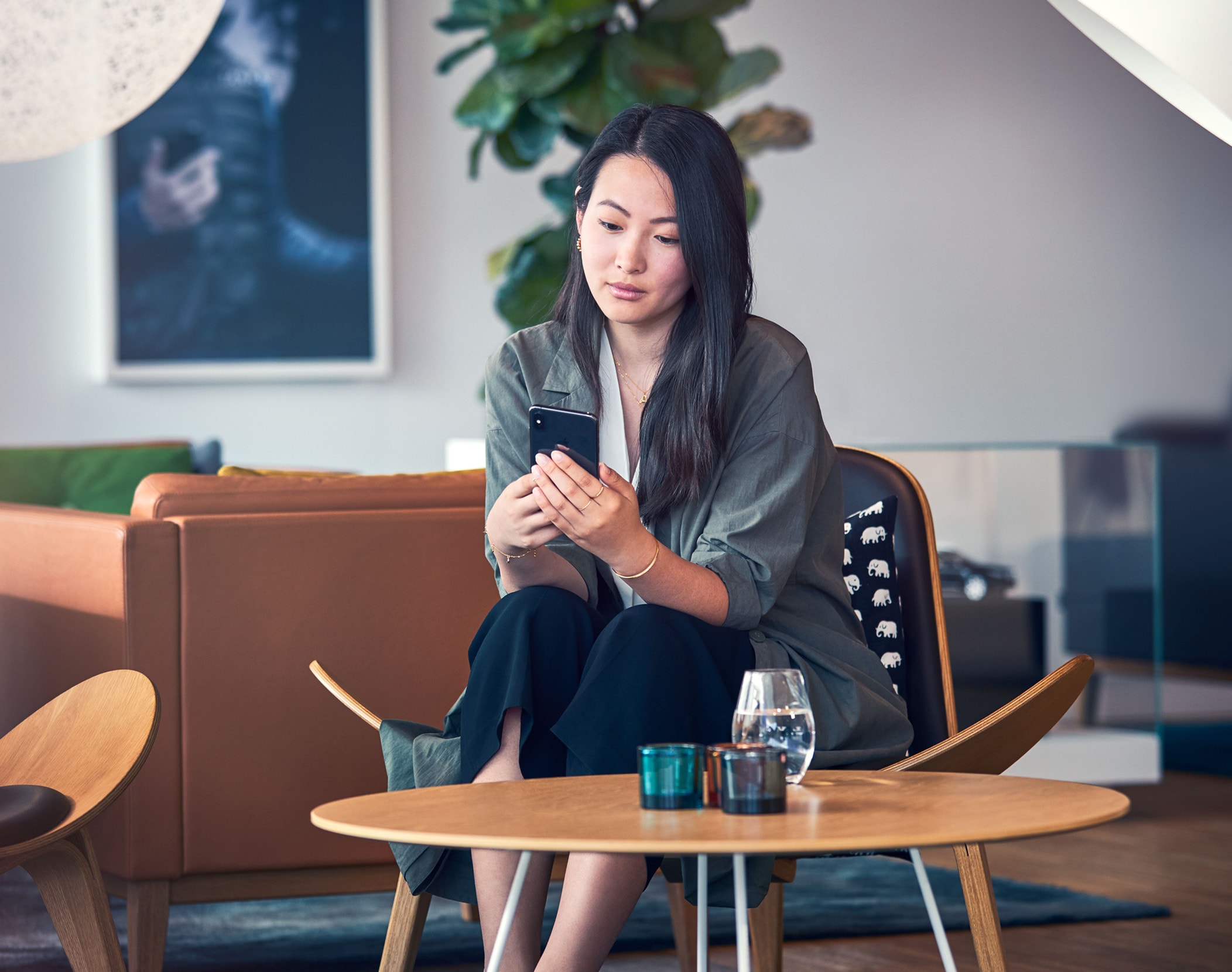 Woman scheduling an appointment on a mobile phone